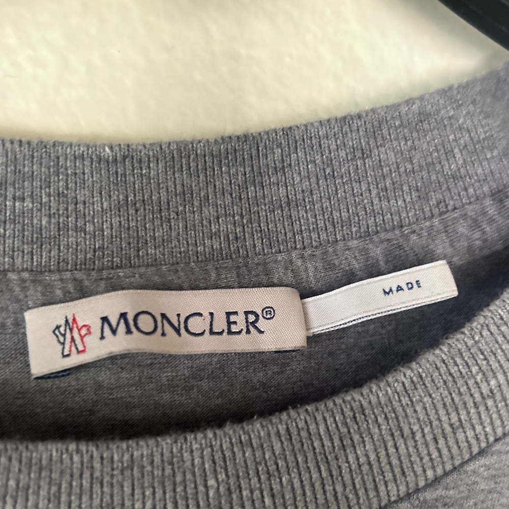 Moncler Gamma Bleu Striped Pocket T-Shirt Gray Cotton Made In Italy Sz Medium - Picture 7 of 7